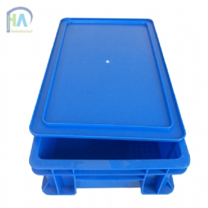 Thùng nhựa có nắp B2