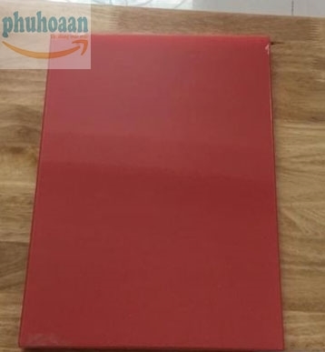 Thớt nhựa màu đỏ 400x300x9 mm NTT