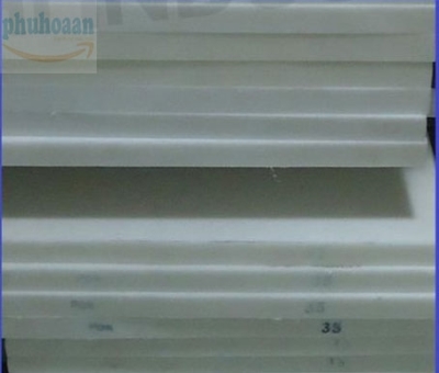 Thớt nhựa Pom màu trắng NTT